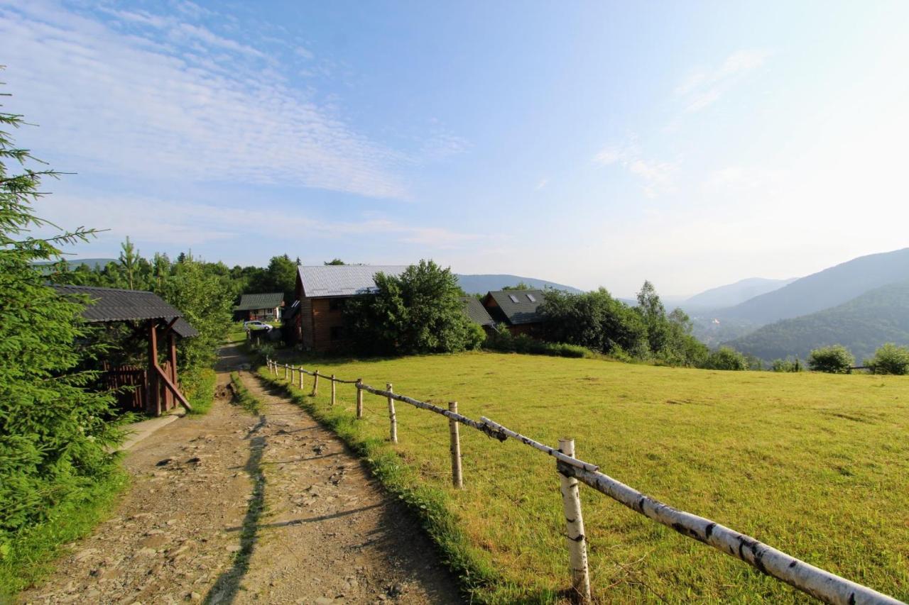 Котедж "Гірський Затишок" Jaremtsche Exterior foto