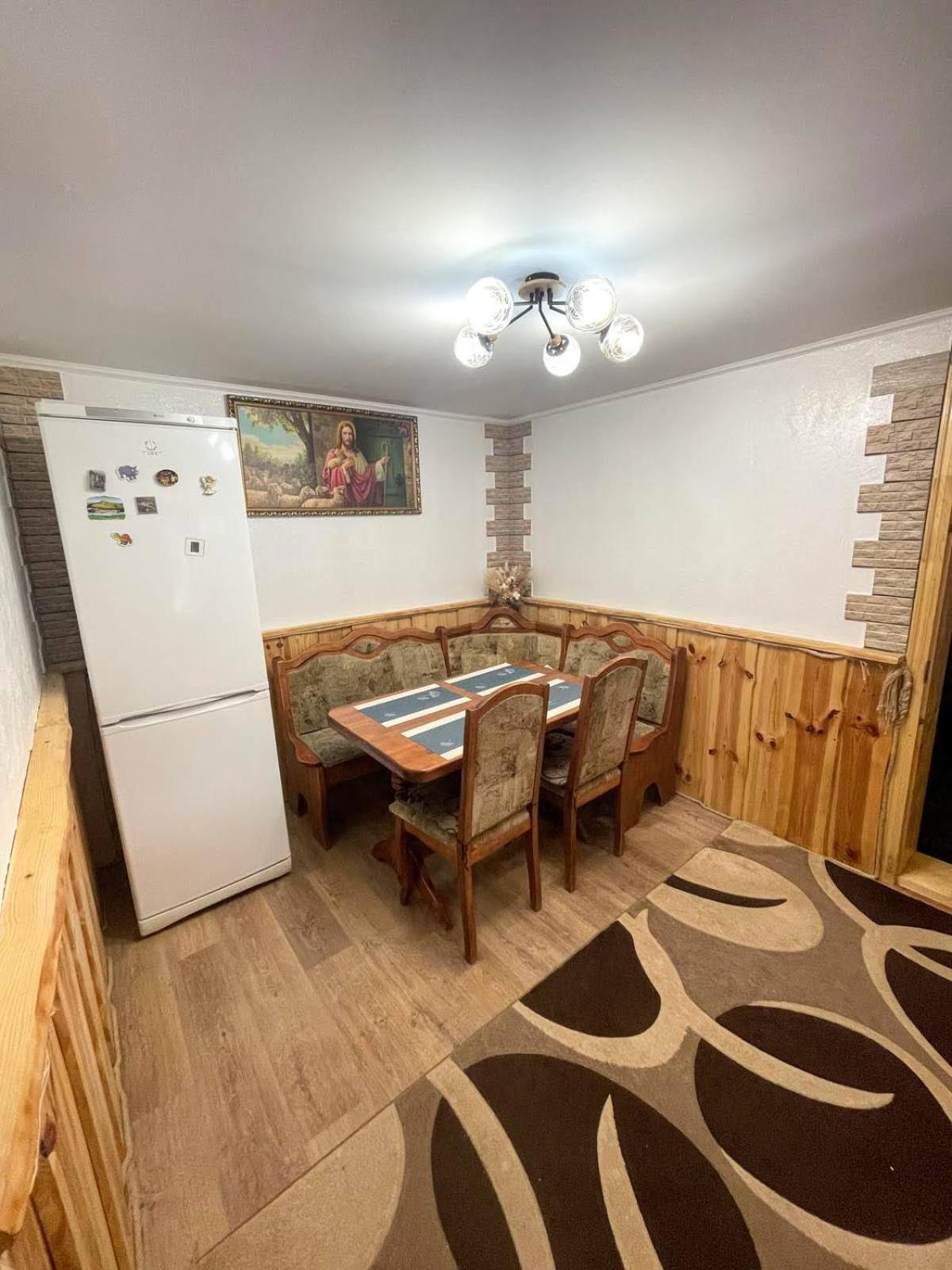 Котедж "Гірський Затишок" Jaremtsche Exterior foto